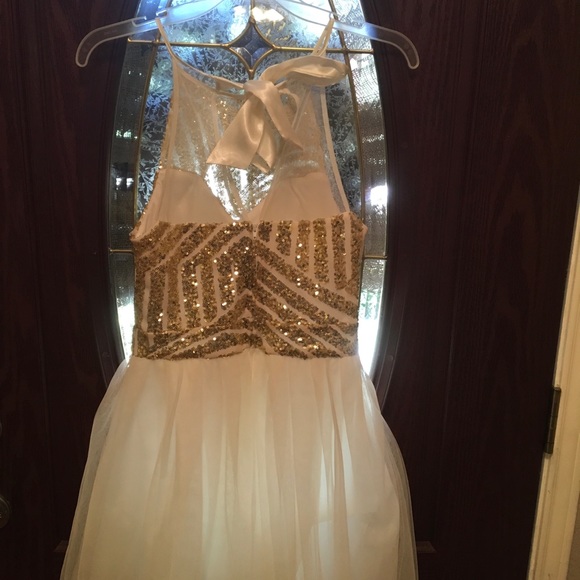 Gold and white cocktail dress - Picture 5 of 6